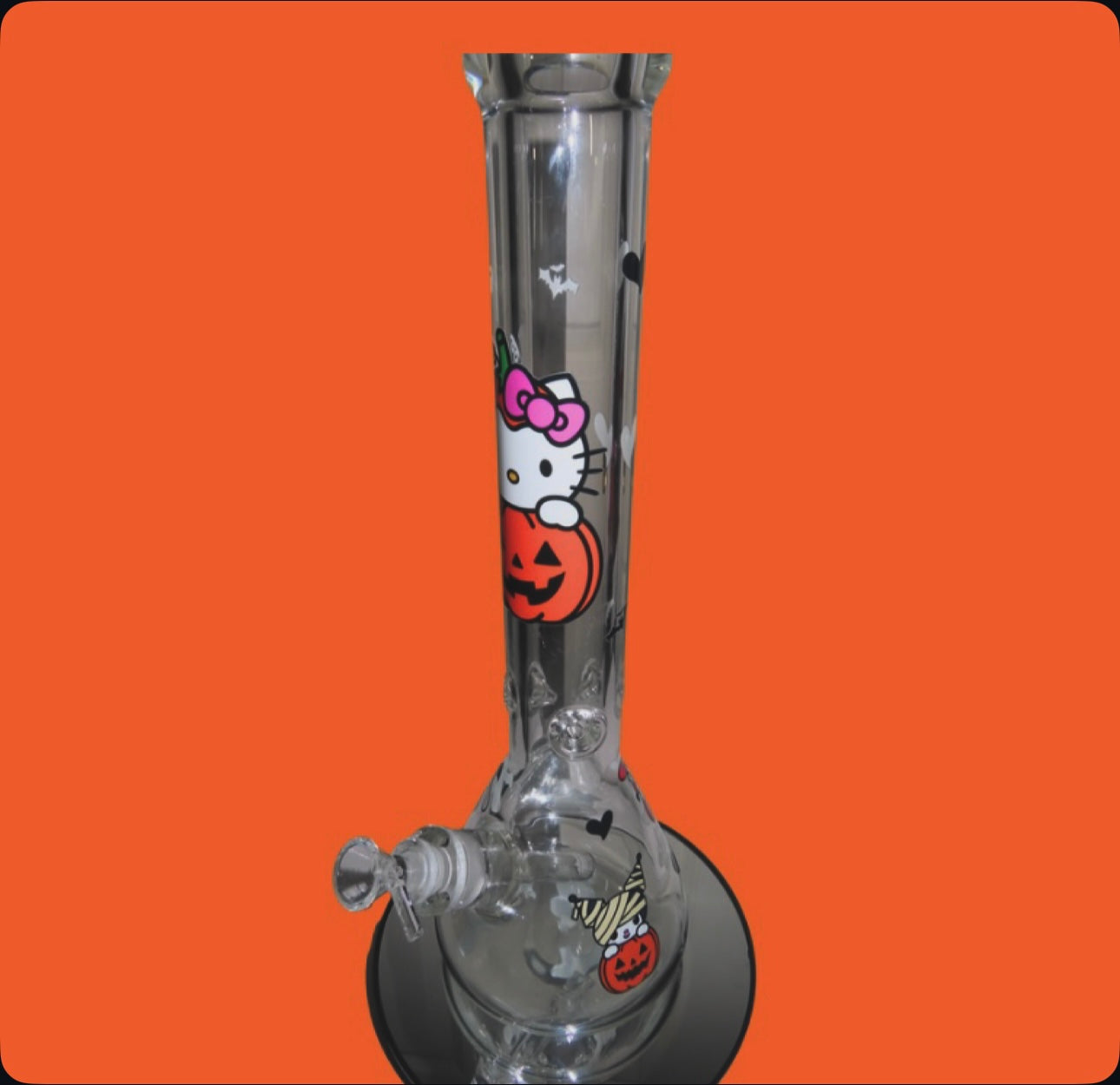 Sanrio Spooky Bong 🧡