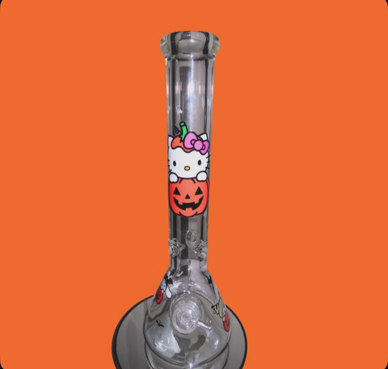 Sanrio Spooky Bong 🧡