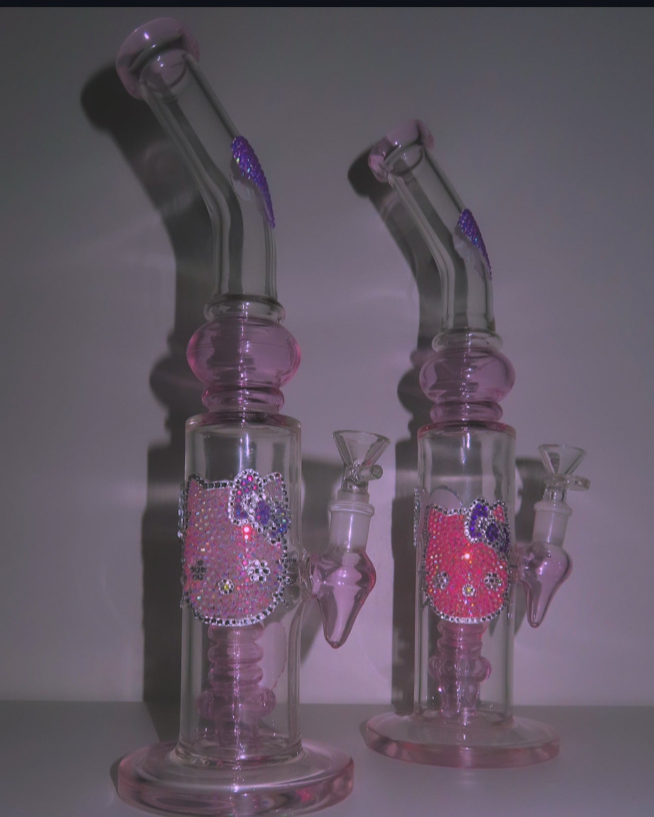 Hot Pink Hello Kitty Bong 🩷